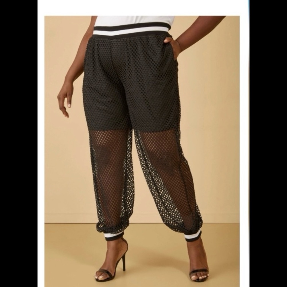 *NWT* Ashley Stewart Sport Black & White Mesh Joggers, Sz 26-28, fits 4X, NEW